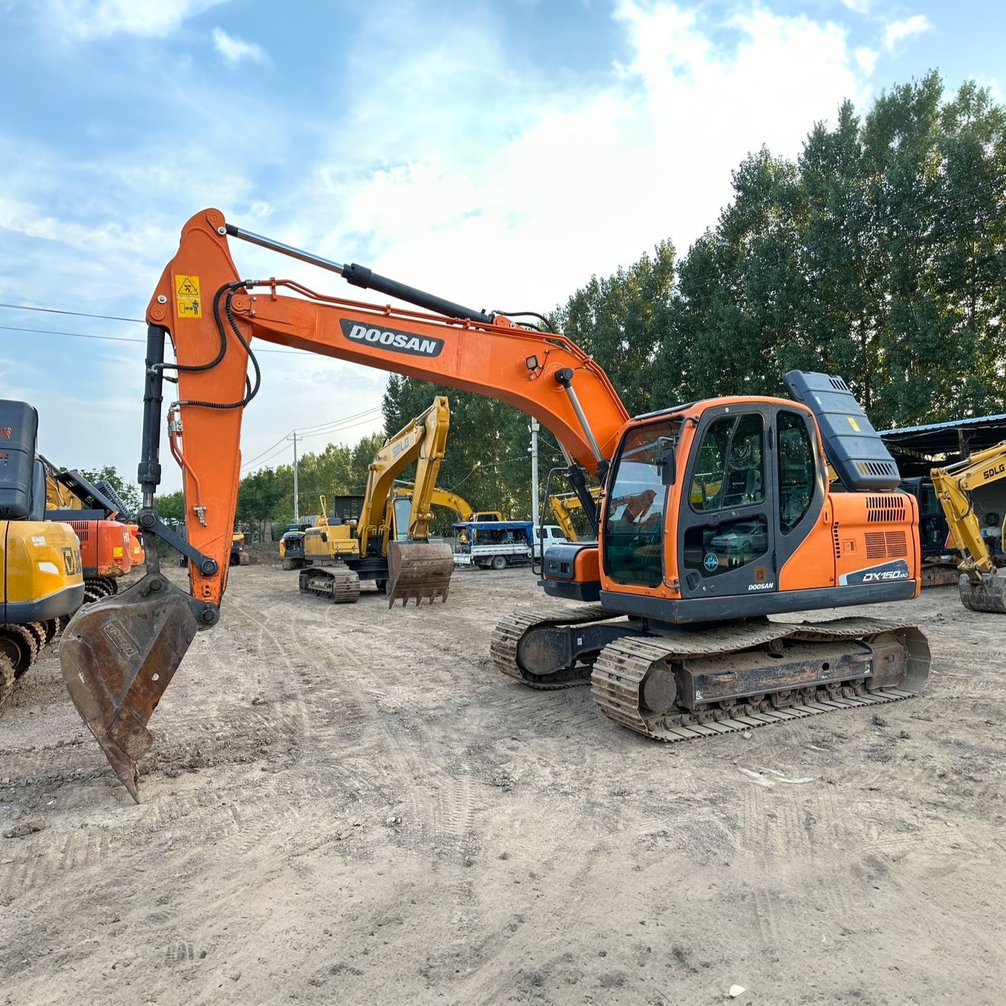 USED DOOSAN DX150-9C