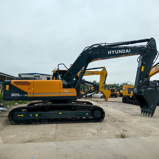 Used Hyundai R305LC Excavator for Sale side view