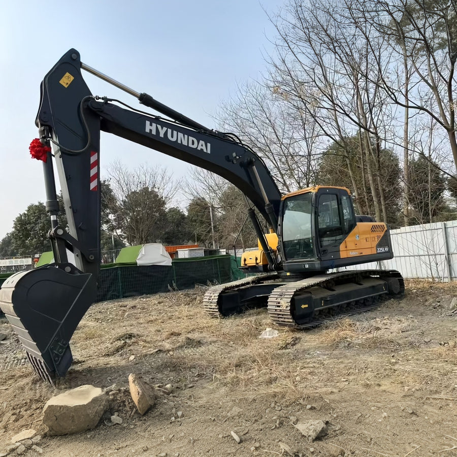 Used HYUNDAI R225LVS Crawler Excavator for Sale | HYUNDAI R225LVS Price detail photo 1