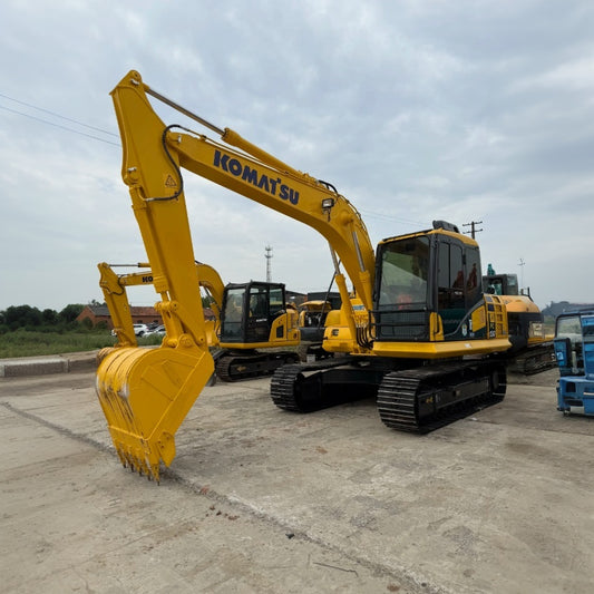 Used Komatsu PC130-8 Excavator for Sale side view for sale