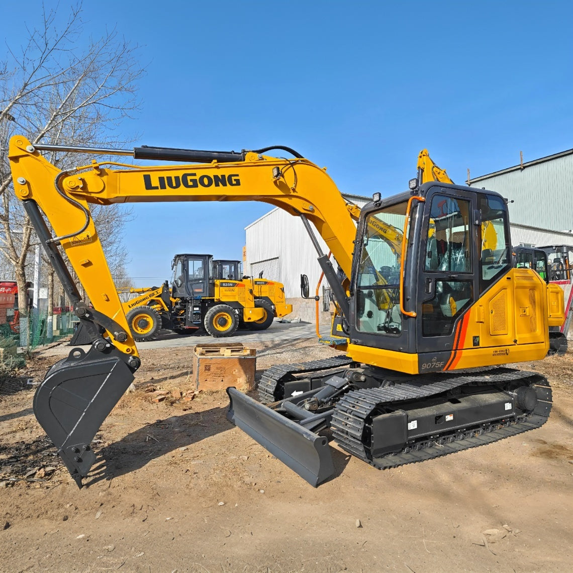 Used Liugong 9075F Excavator for Sale side view for sale