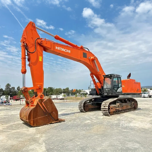 Used Hitachi ZX870LCH-5G Excavator for Sale side view for sale