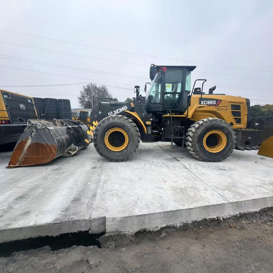 Used XCMG XC965 Wheel Loader for sale side view for sale