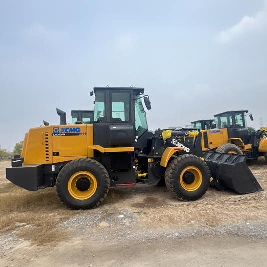 Used XCMG LW300KN Wheel Loader for sale side view for sale