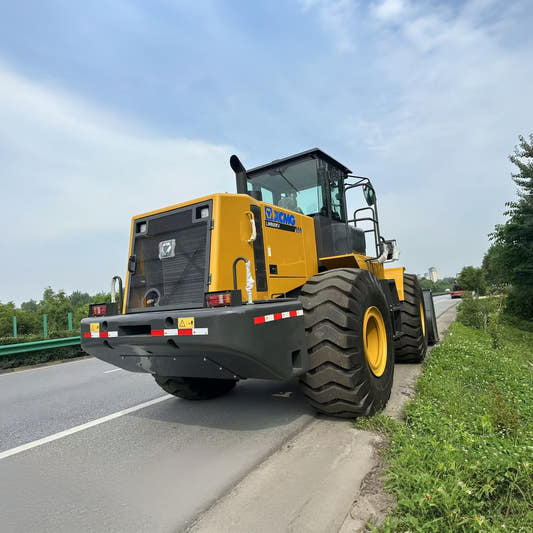 Used XCMG LW600KV Wheel Loader for sale side view for sale