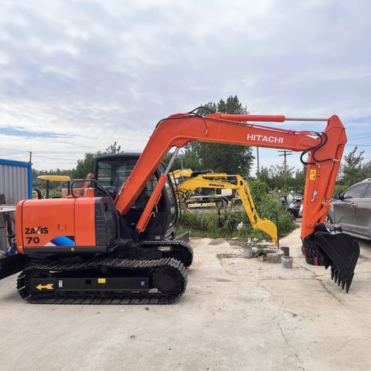Used Hitachi ZX70 Excavator for Sale side view for sale