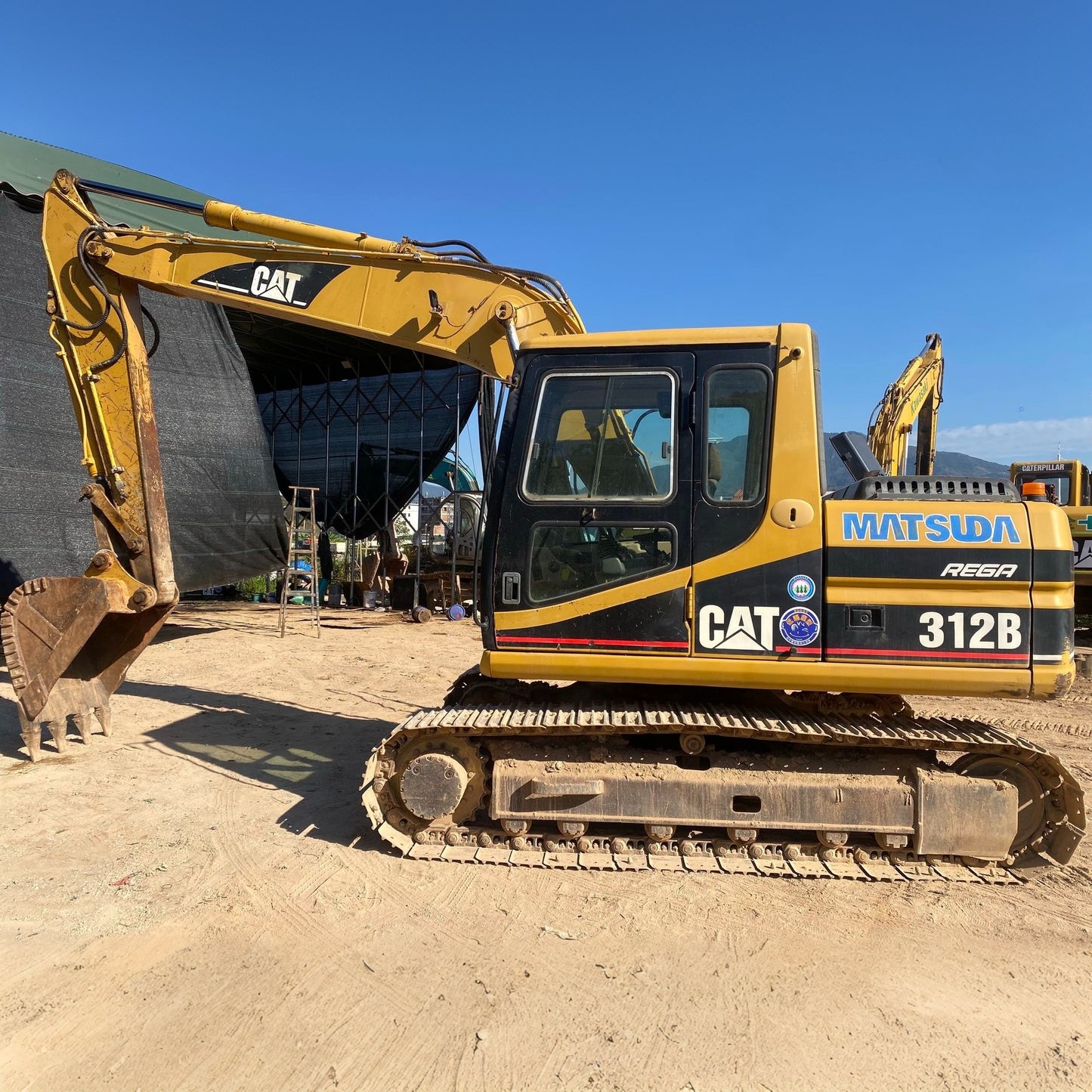 Used CAT 312B crawler excavator real inventory view 1