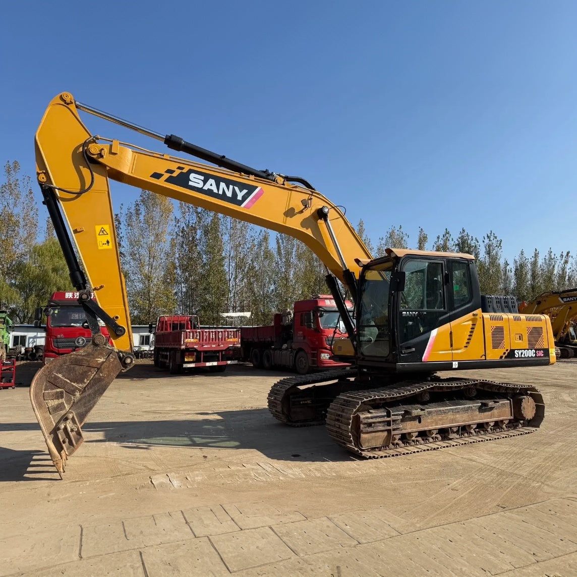 Used SANY SY200C SIC crawler excavator real inventory view 1