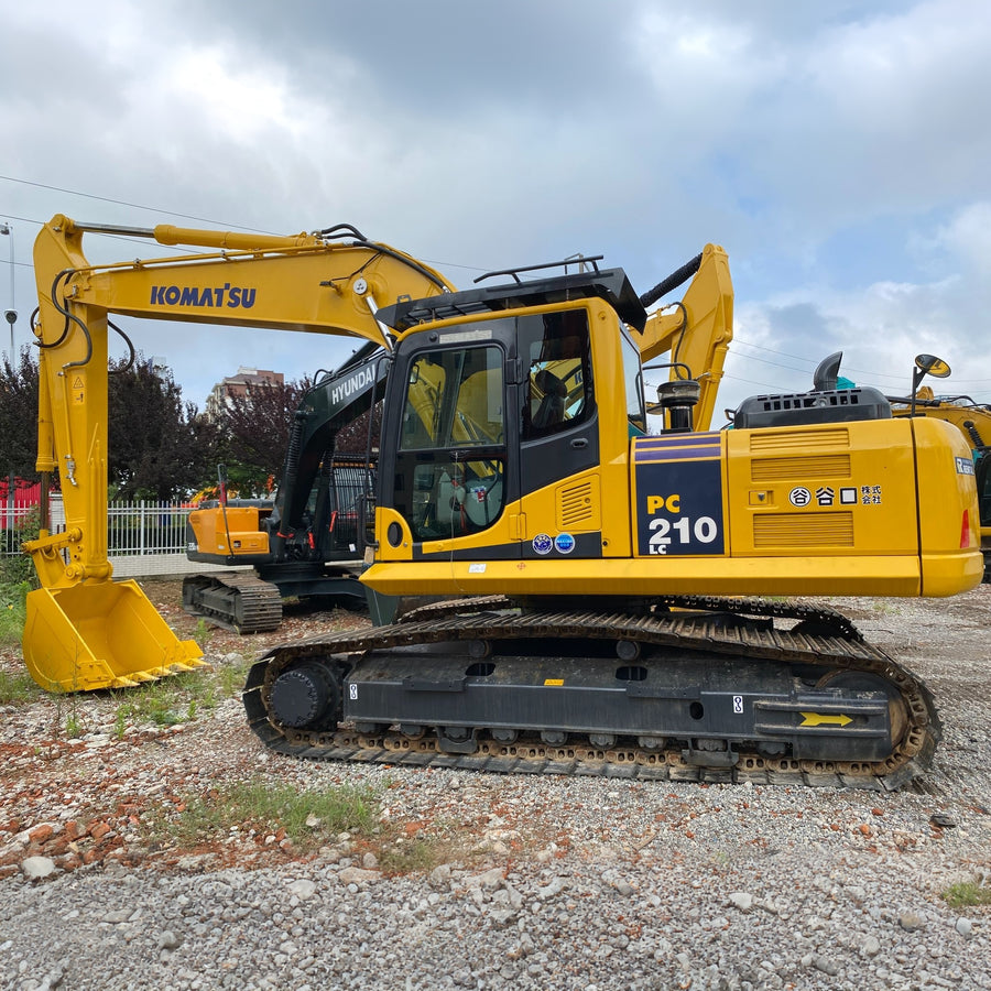 Excavadora de cadenas Komatsu PC210LC-8M0 usada en venta | Precio Komatsu PC210LC-8M0 foto de detalle 1