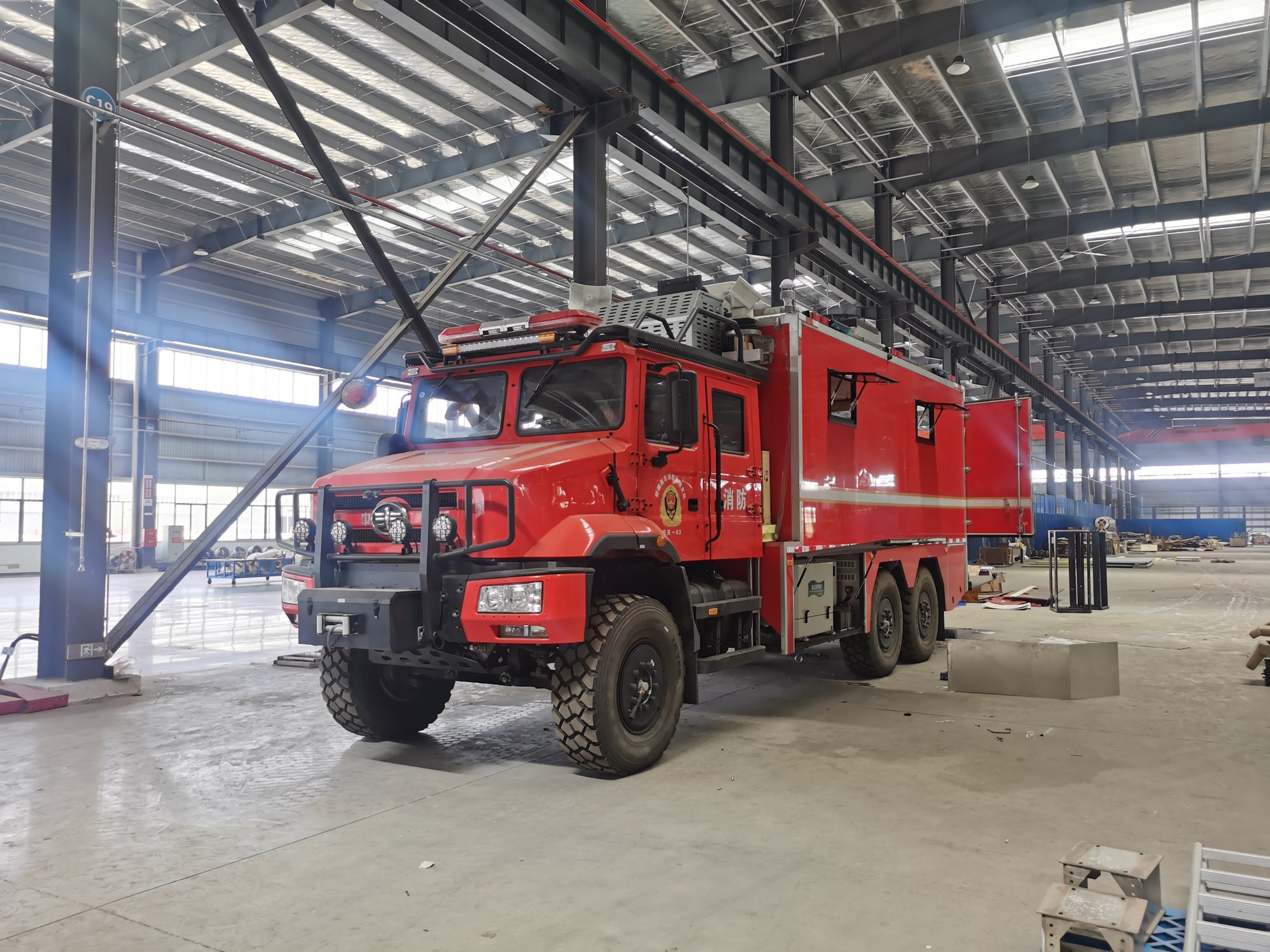 Used FAW 350HP Fire Command Truck for Sale front view