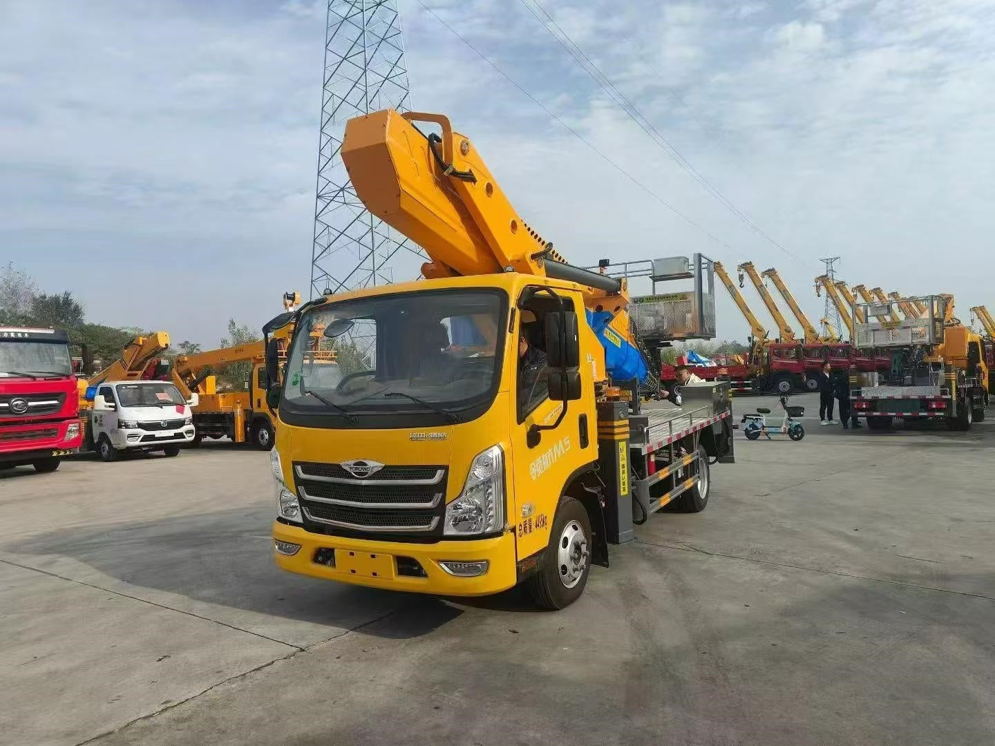 Used Foton 36M TELESCOPIC BOOM Aerial Work Platform Truck for Sale detail view
