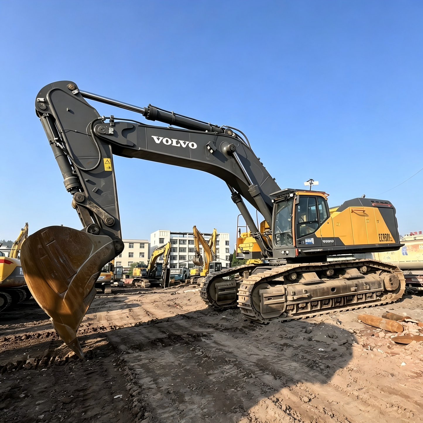 Used Volvo EC950 Excavator for Sale side view