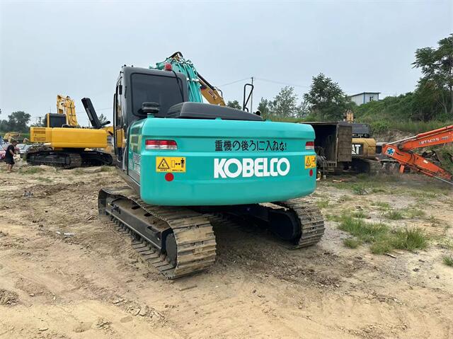 USED KOBELCO SK140LC