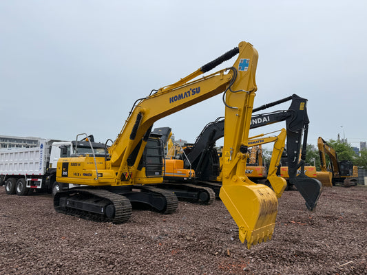 Used Komatsu PC200-7 Crawler Excavator for Sale - real inventory photo 2