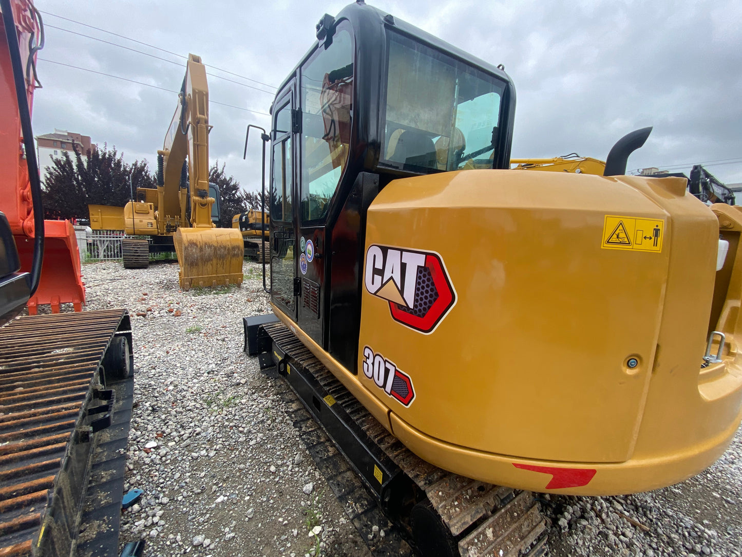 Used CAT 307 crawler excavator real inventory view 5