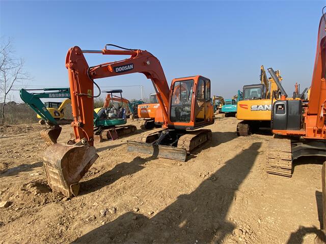 Used DOOSAN DX80 Crawler Excavator for Sale | DOOSAN DX80 Price detail photo 5