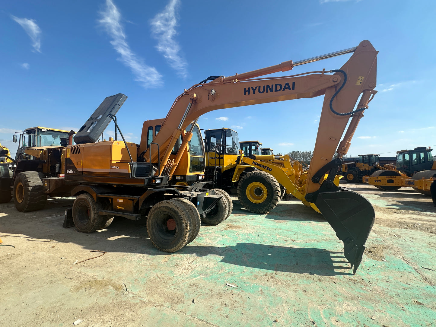 USED HYUNDAI R150W-9