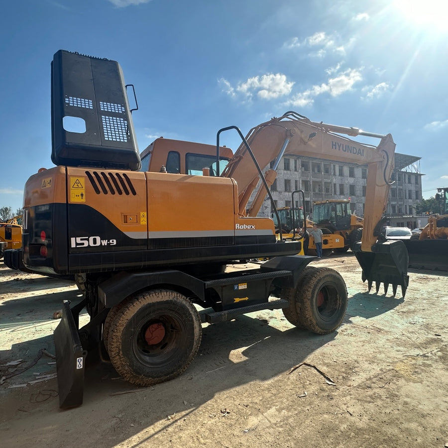 Used HYUNDAI R150W - UPDATED MODEL Wheel Excavator for Sale | HYUNDAI R150W - UPDATED MODEL Price detail photo 1