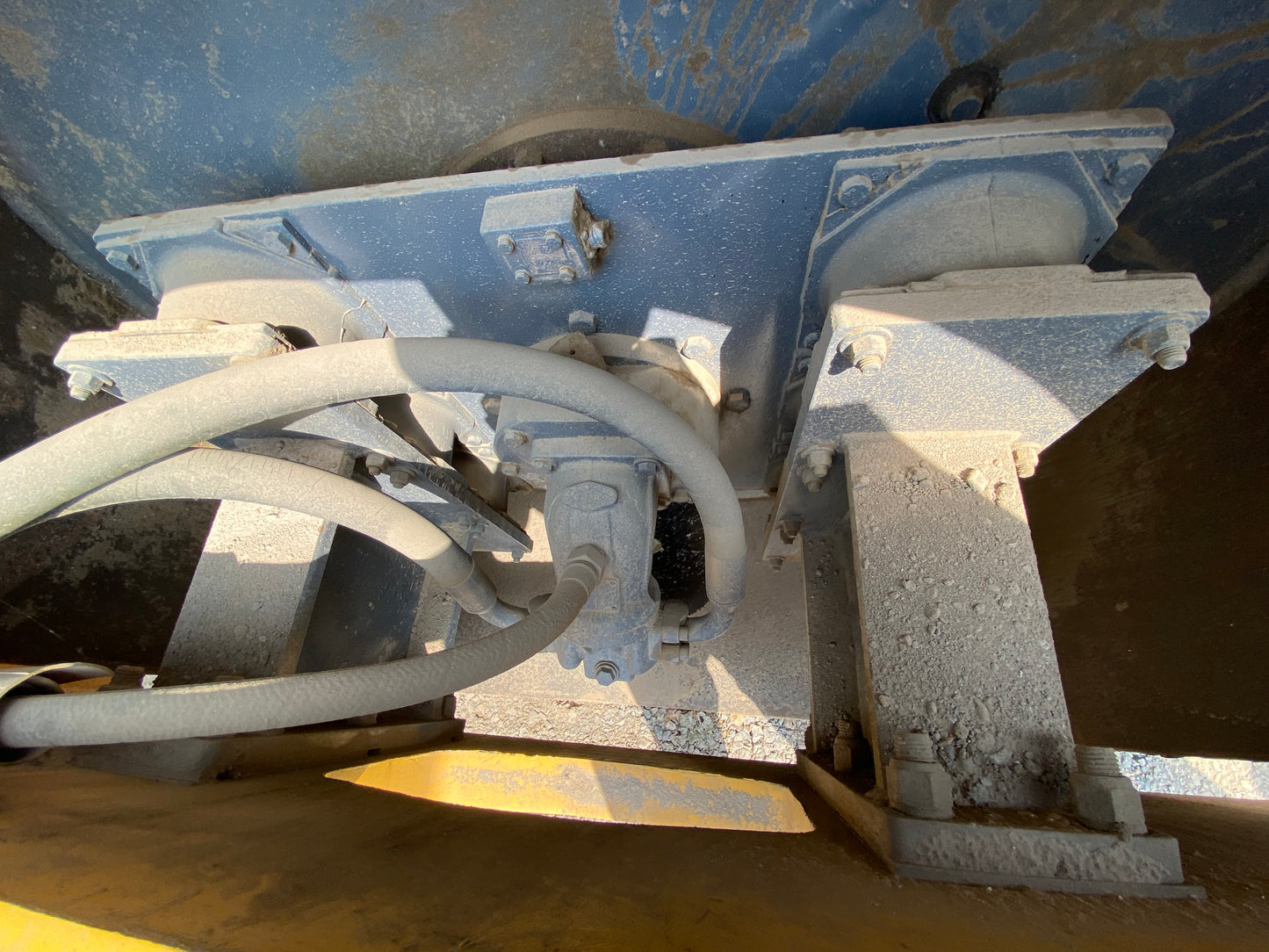 USED XCMG XSM220