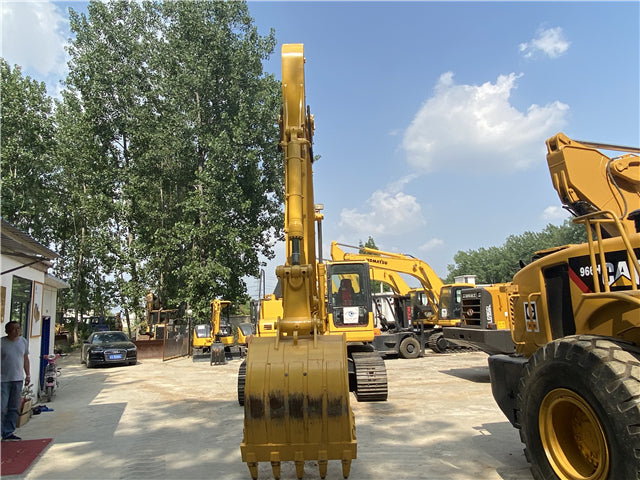 USED KOMATSU PC220-7