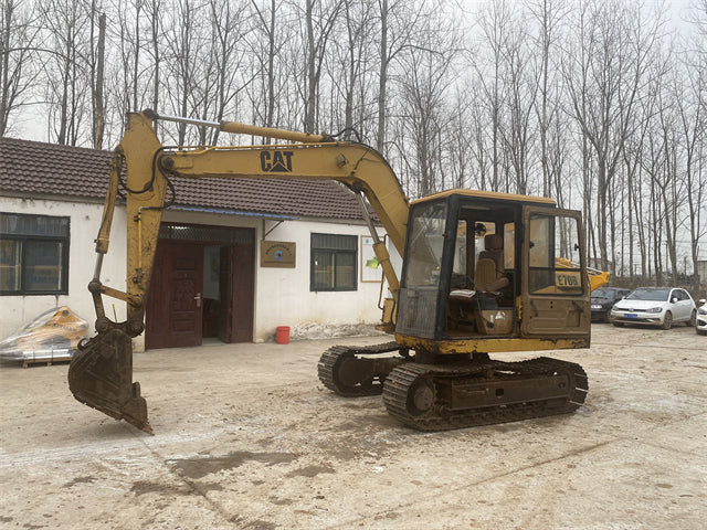 Excavadora de cadenas CAT E70B usada en venta | Precio Caterpillar E70B foto de detalle 2