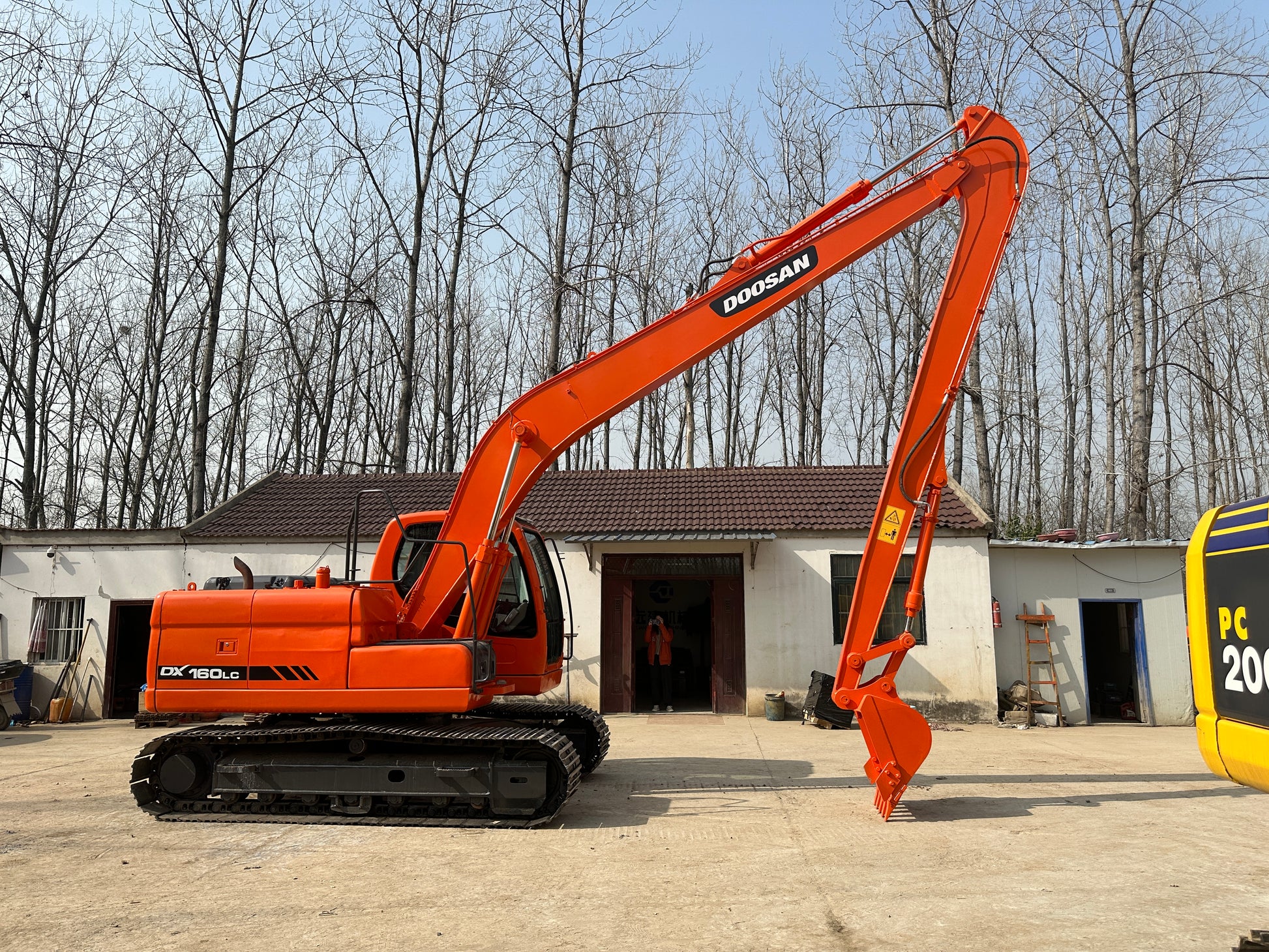 Used Doosan DX160LC Excavator for Sale detail view