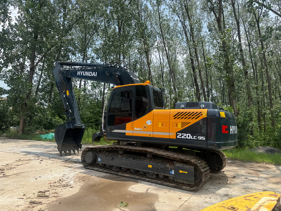 Used HYUNDAI R220LC Crawler Excavator for Sale | HYUNDAI R220LC Price detail photo 3