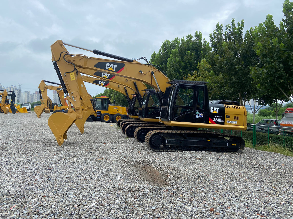 Excavadora de cadenas CAT 323D2L usada en venta | Precio Caterpillar 323D2L