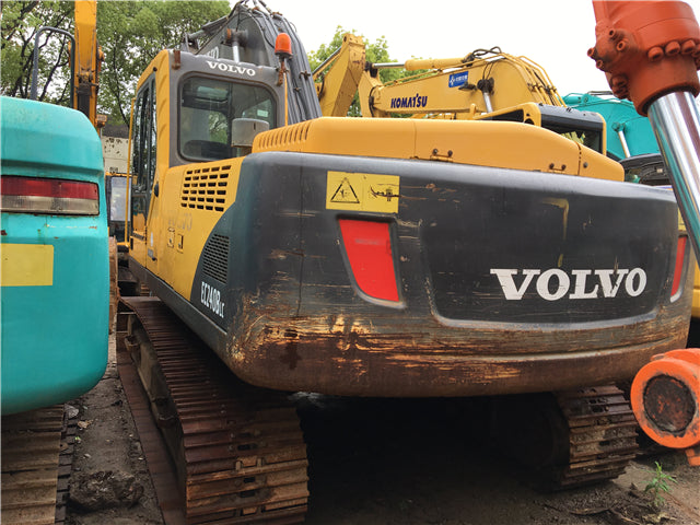 USED VOLVO EC240BLC