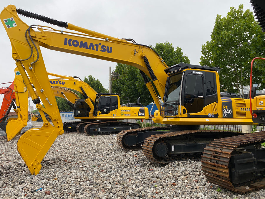 Excavadora de cadenas Komatsu PC240LC-8 usada en venta | Precio Komatsu PC240LC-8 foto de detalle 3