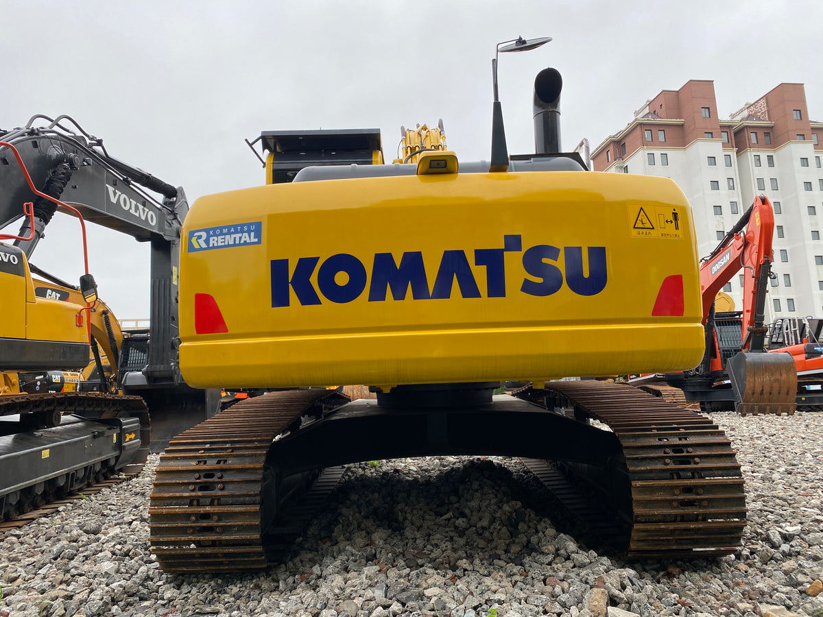 Used Komatsu PC240LC-8 Crawler Excavator - inspection view