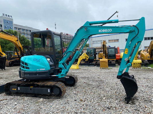 Excavadora de cadenas Kobelco SK55SRX-6 usada en venta | Precio Kobelco SK55SRX-6