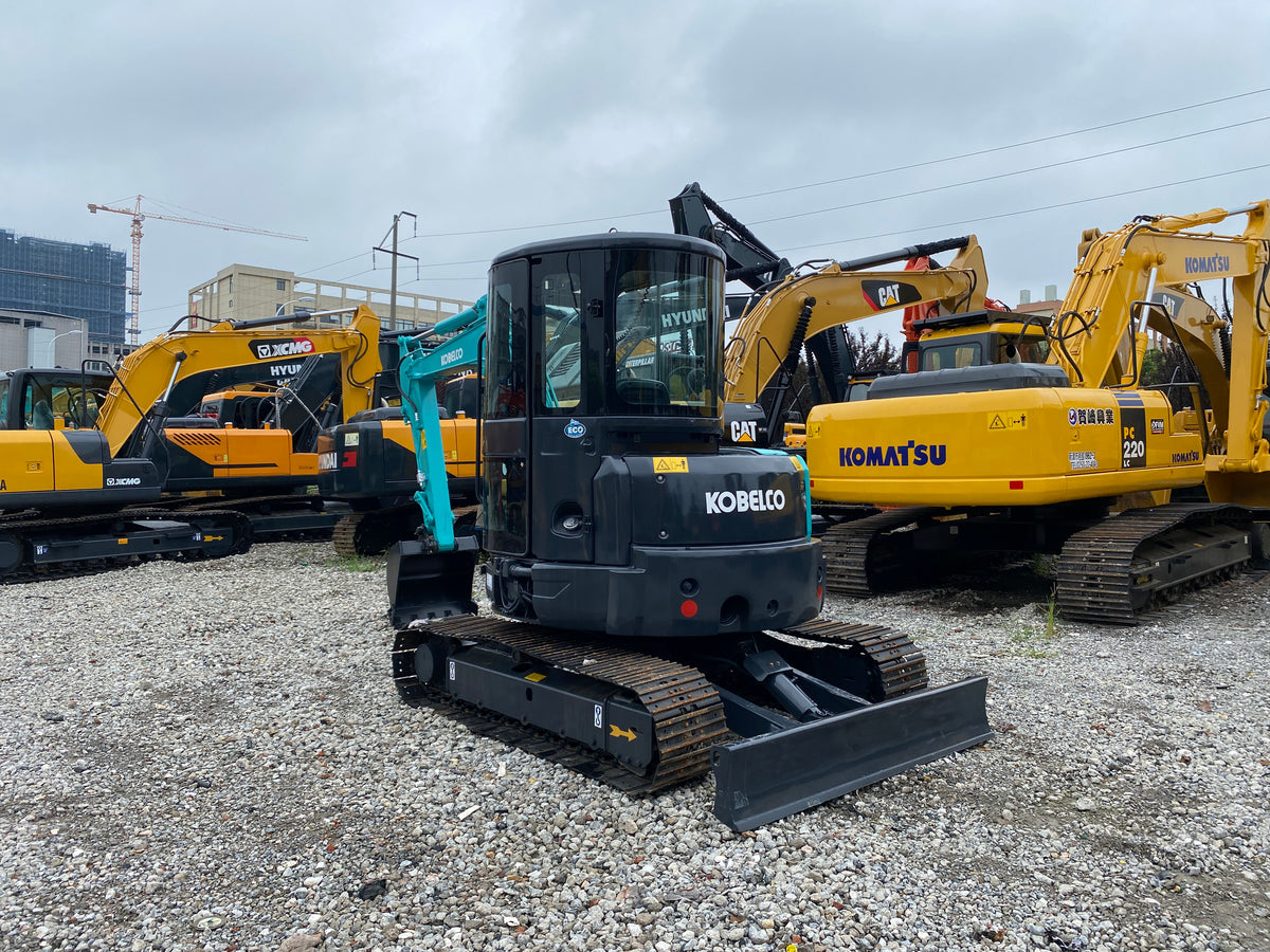 Excavadora de cadenas Kobelco SK55SRX-6 usada en venta | Precio Kobelco SK55SRX-6
