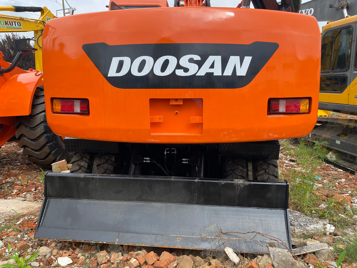 Excavadora de cadenas DOOSAN DH210W-7 usada en venta | Precio DOOSAN DH210W-7