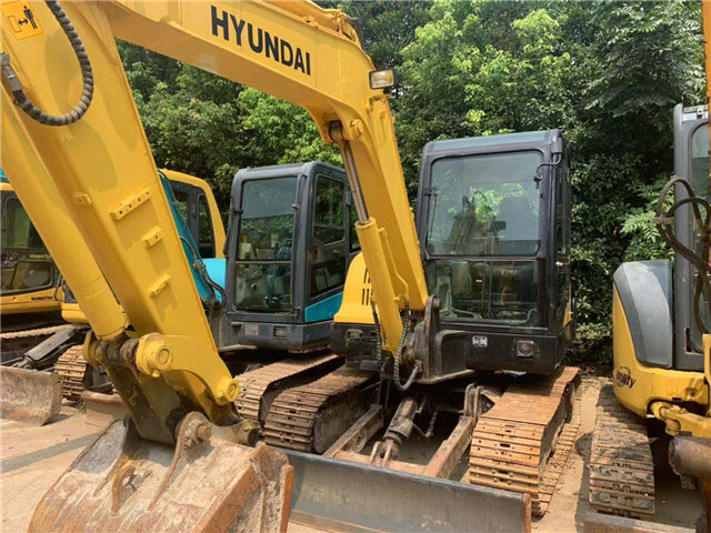 USED HYUNDAI R80-7