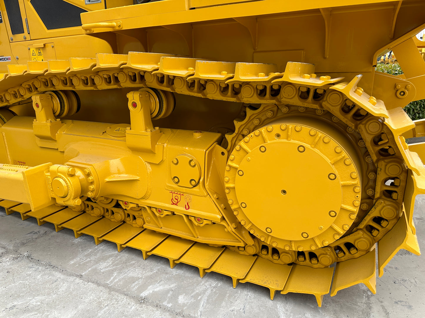 New Shantui DH17B3 Bulldozer for Sale front view