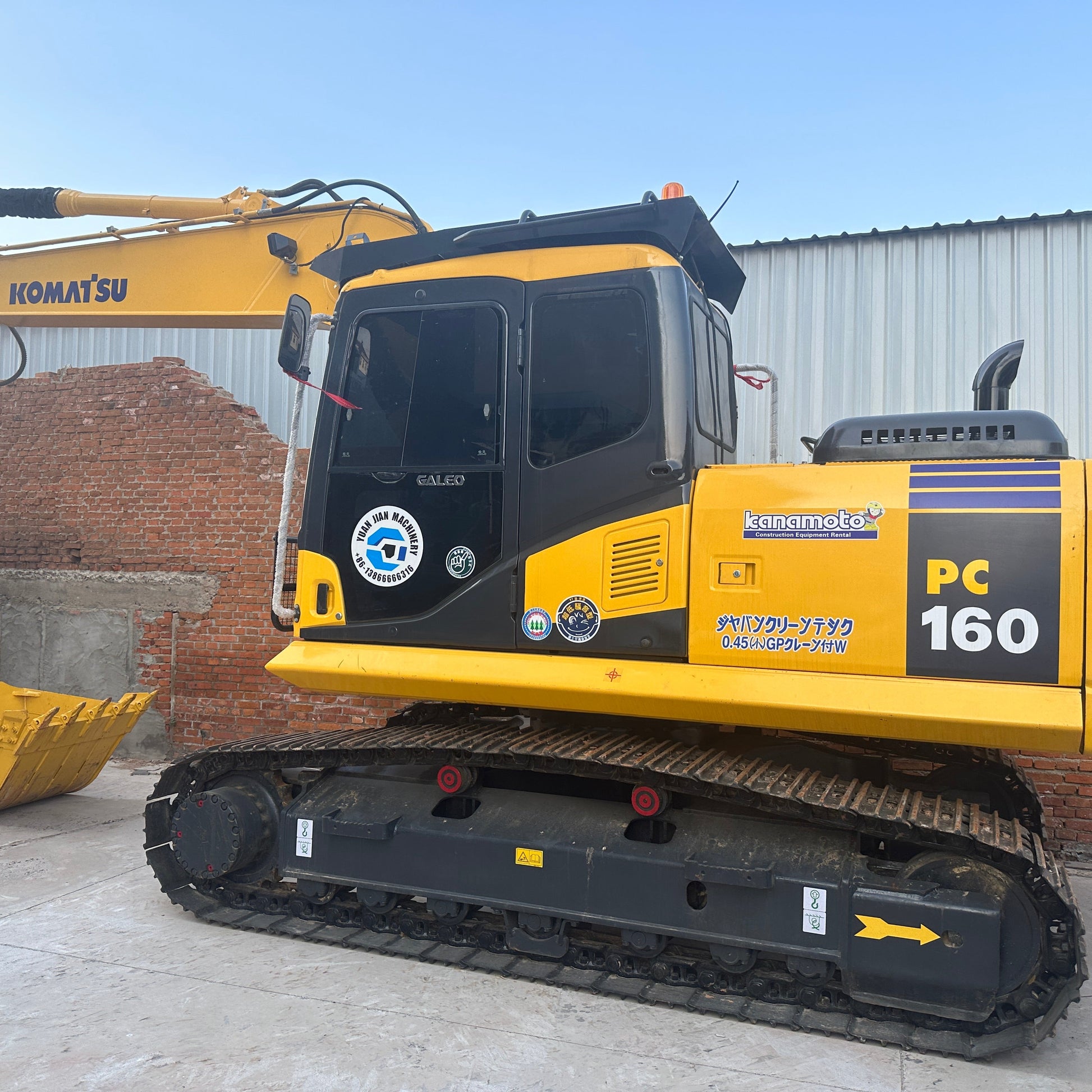 Used Komatsu PC160-7 Excavator for Sale rear side view