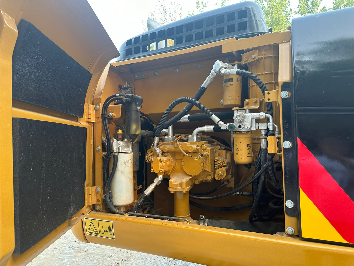 Used Caterpillar 320D2L Excavator for Sale engine and hydraulic area for sale