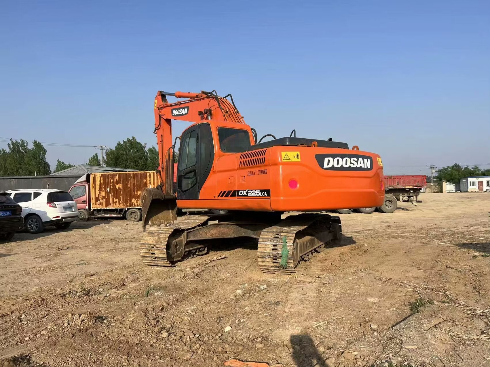 Used Doosan DX225NLCA Excavator for Sale front view