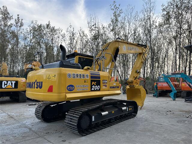 Used Komatsu PC200-8N1 Excavator for Sale front view