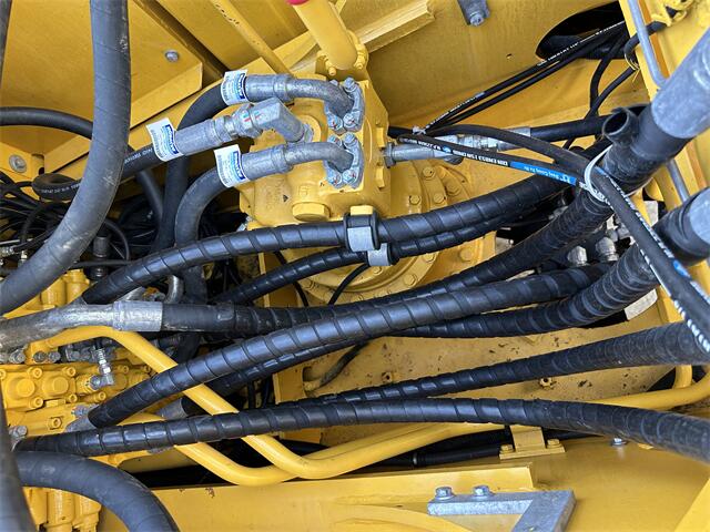 Used Komatsu PC200-8N1 Excavator for Sale detail view