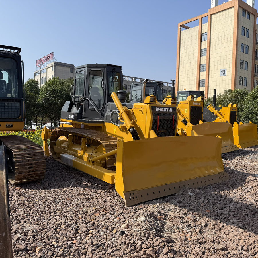 Bulldozer Shantui SD16 usado en venta | Precio Shantui SD16 foto de detalle 1