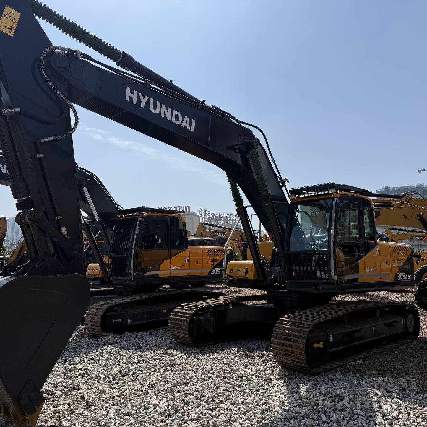 USED HYUNDAI 305LC-9T