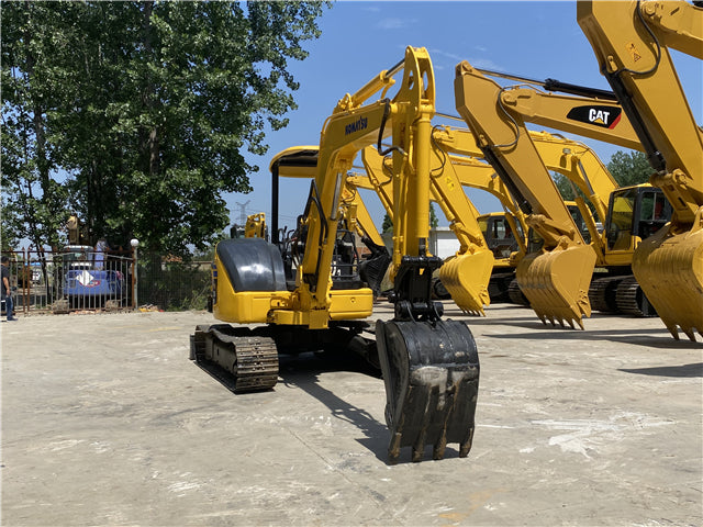 USED KOMATSU PC35MR