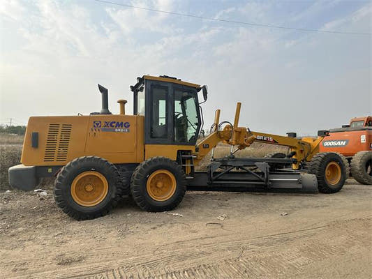 Used XCMG GR215 Motor Grader for Sale rear side view