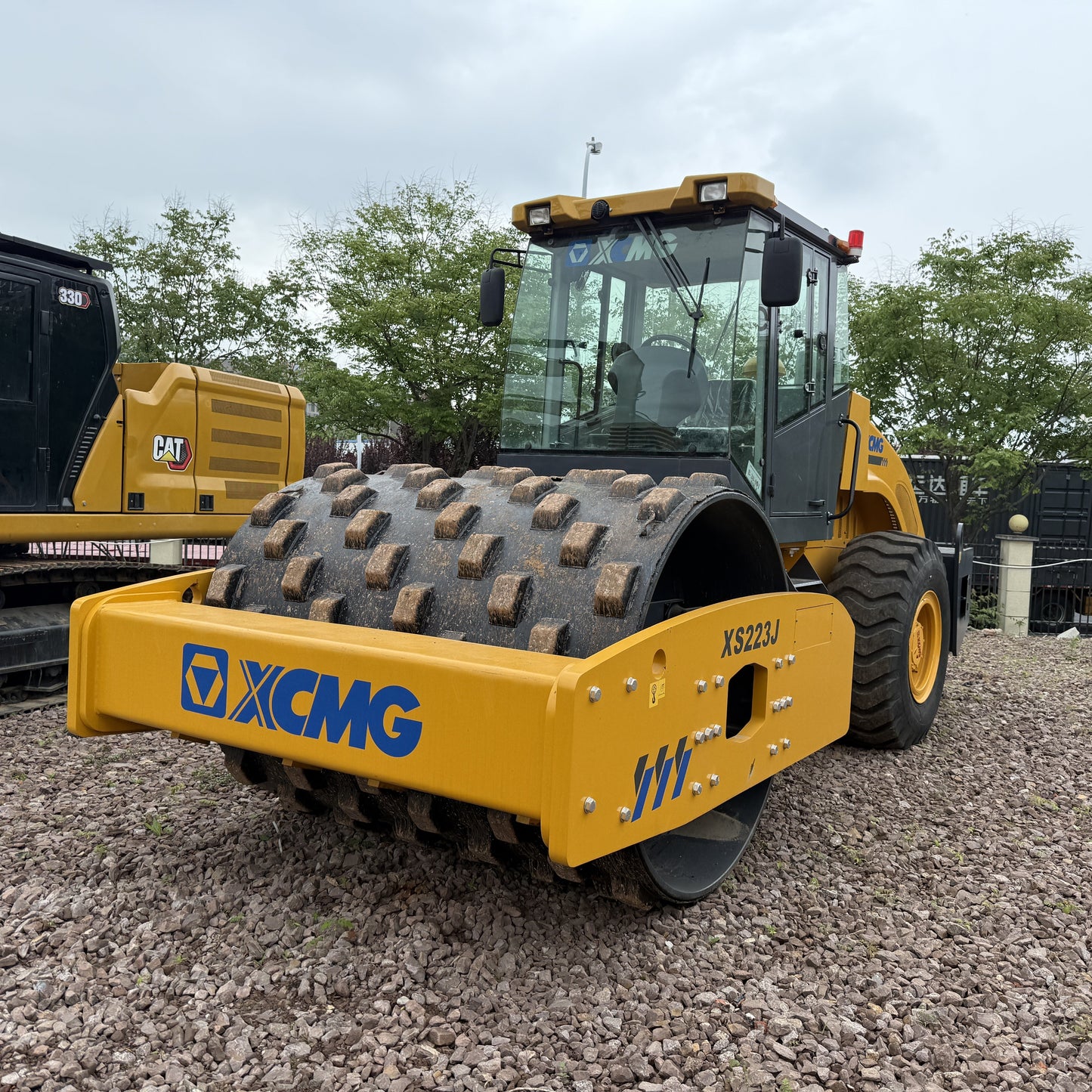 USED XCMG XS223J