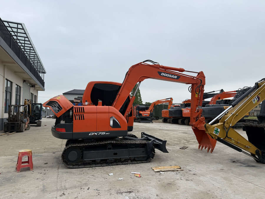 Used DOOSAN DX75-9C Crawler Excavator for Sale | DOOSAN DX75-9C Price detail photo 4