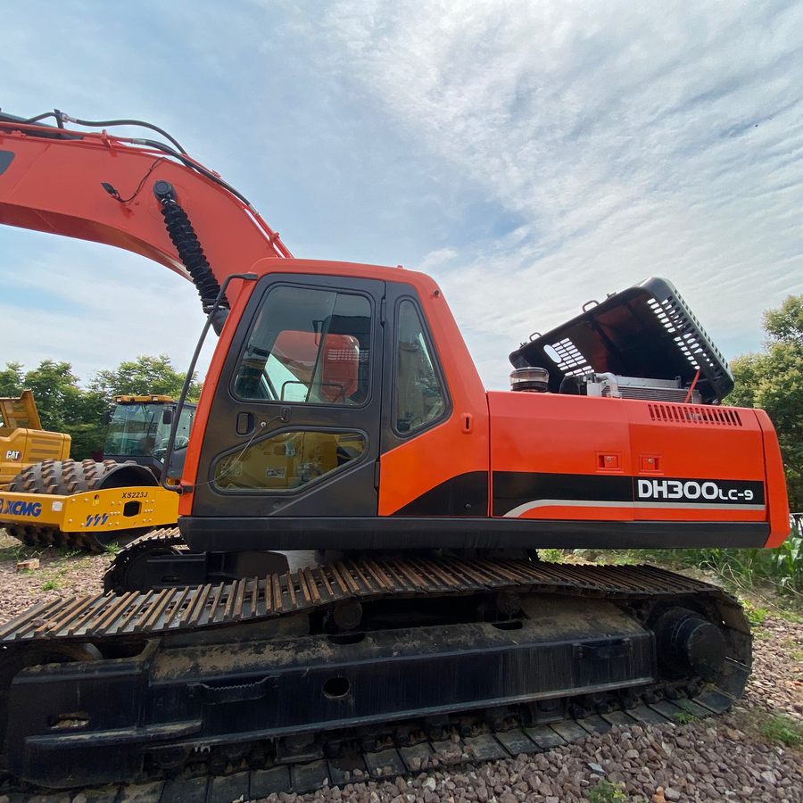 Excavadora de cadenas DOOSAN DH300LC-9 usada en venta | Precio DOOSAN DH300LC-9 foto de detalle 4