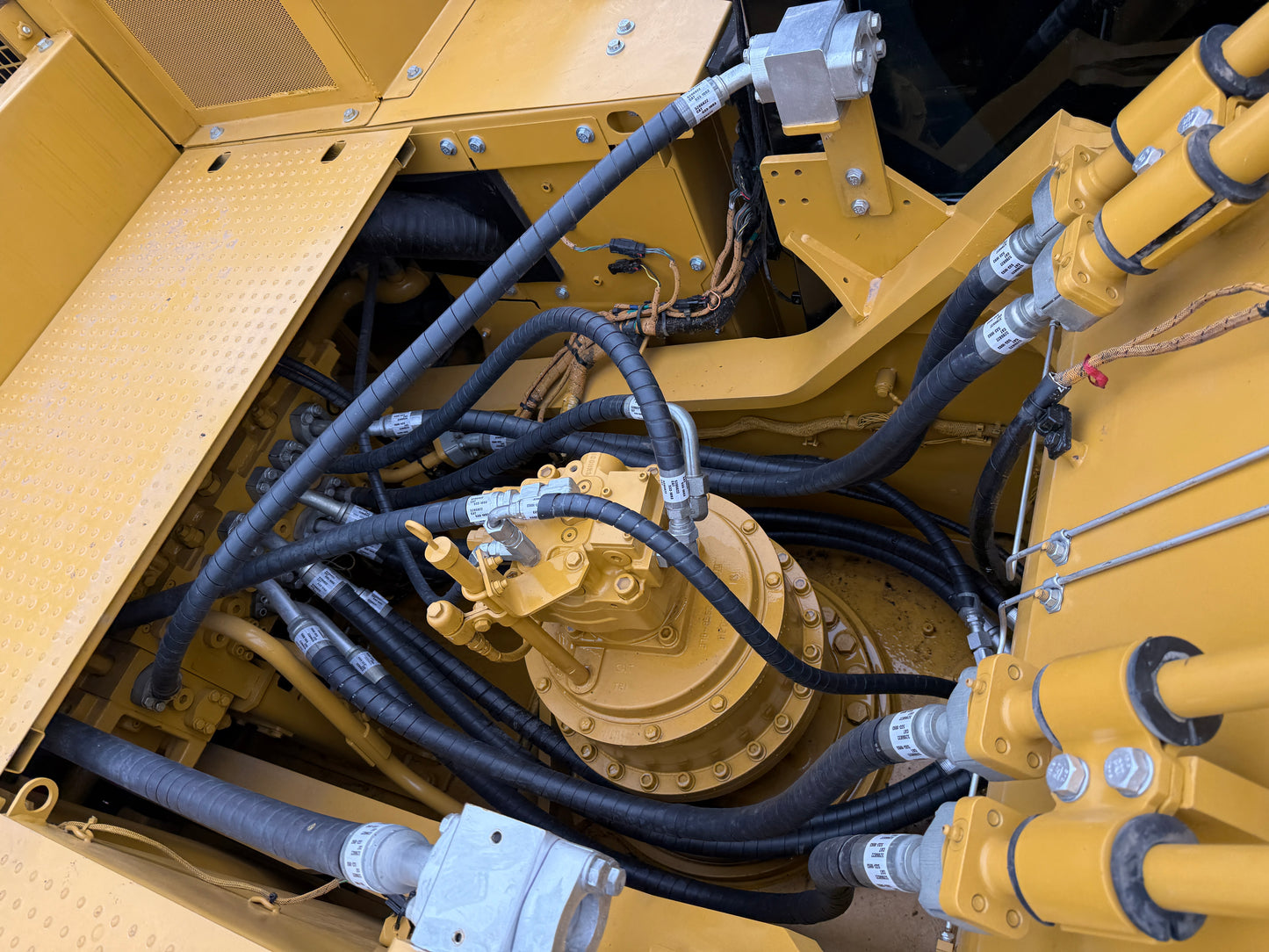 Used CAT 336 crawler excavator real inventory view 7