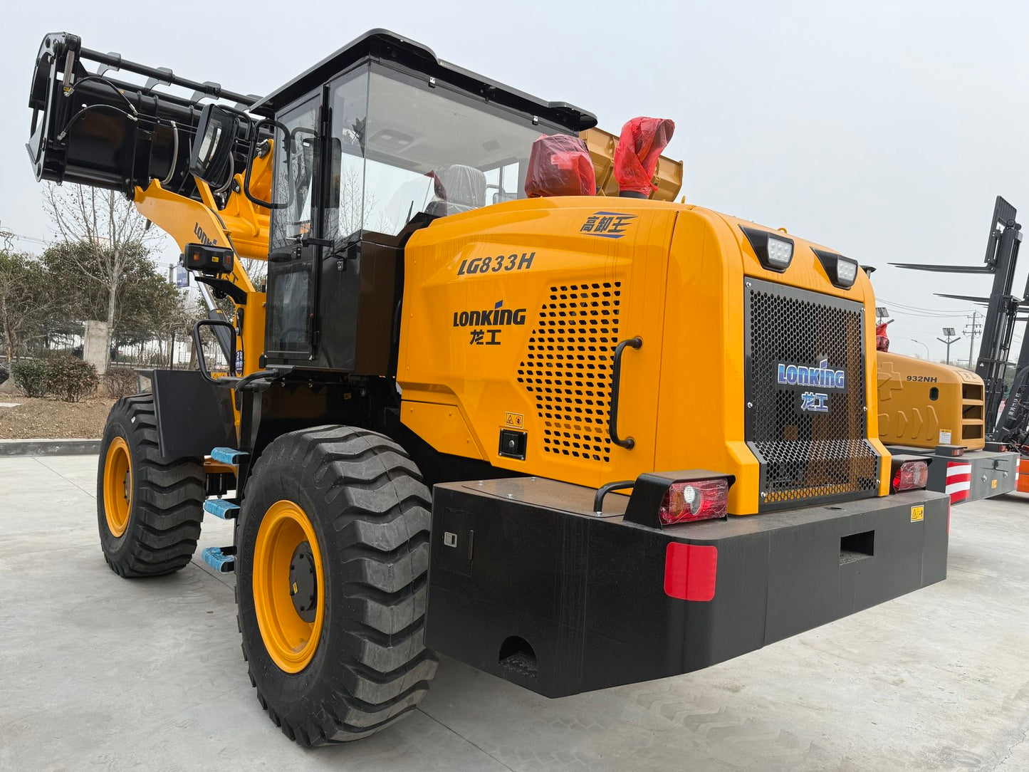 New Lonking LG833HG Wheel Loader for Sale detail view